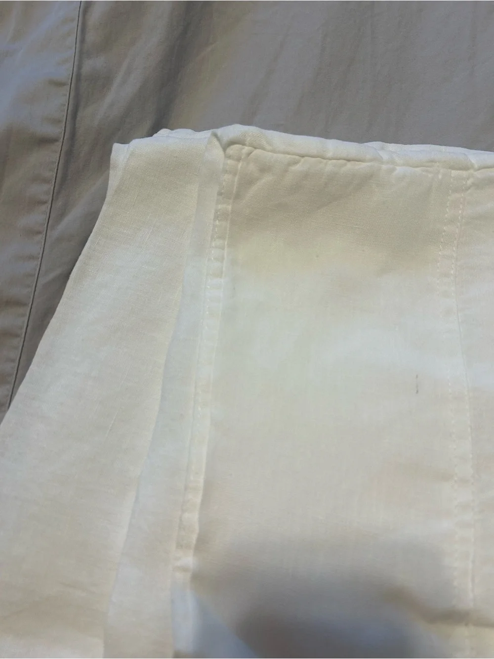 Serena & Lily White Linen Pilliw cases - Picture 3 of 6